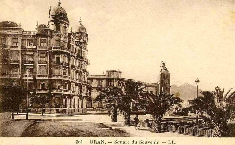 FM aa- 059- Monument aux morts