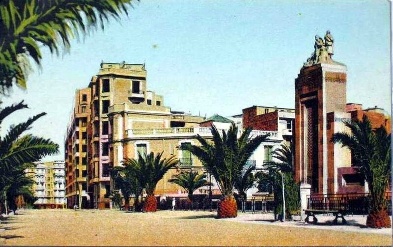 FM aa- 040- Monument aux morts