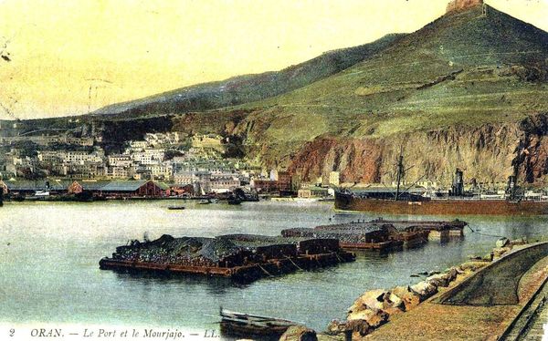 Oran- 134- travail sur les quais