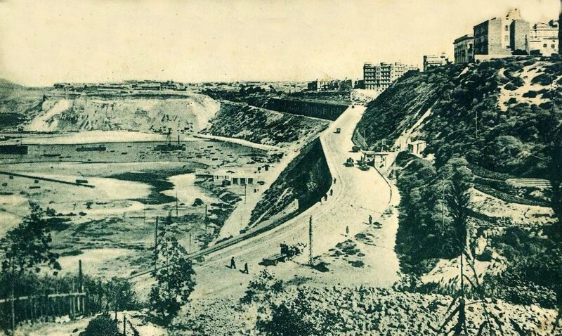 PO h- 12- Route du port