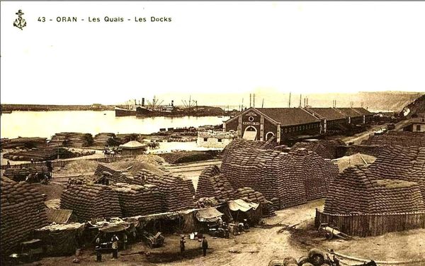 Oran- 045- travail sur les quais