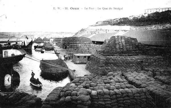 Oran- 021- travail sur les quais