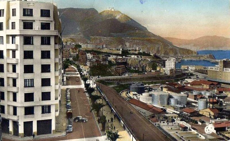 FM c- 027- Square Lyautey