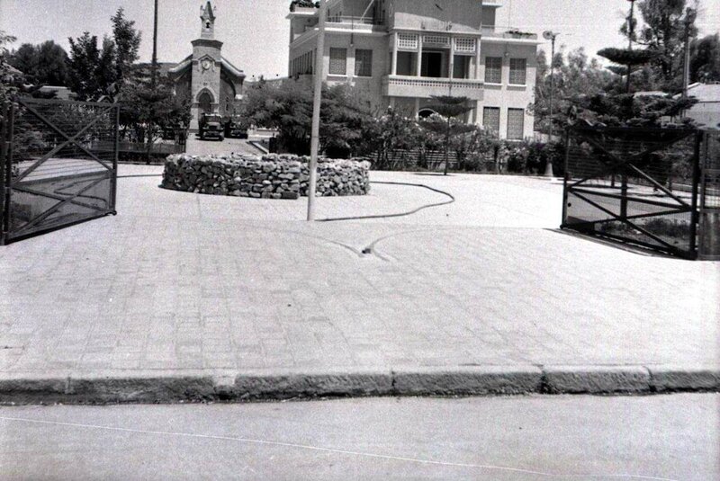 De Malherbe 502- Mairie et église