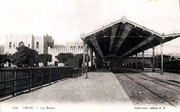 Oran- Gare PLM- Voies- 03
