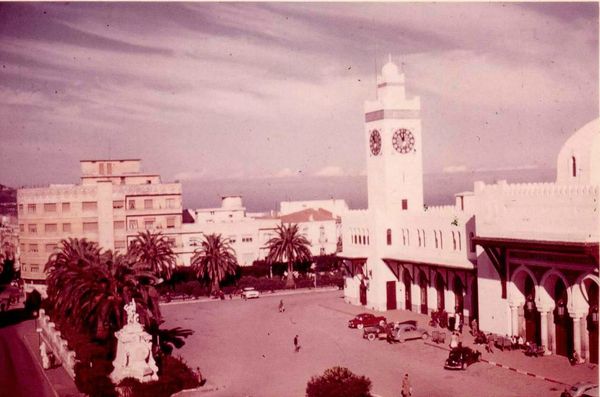Oran- La gare PLM 30