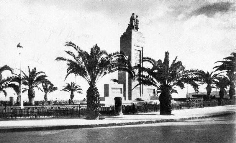 FM aa- 025- Monument aux morts