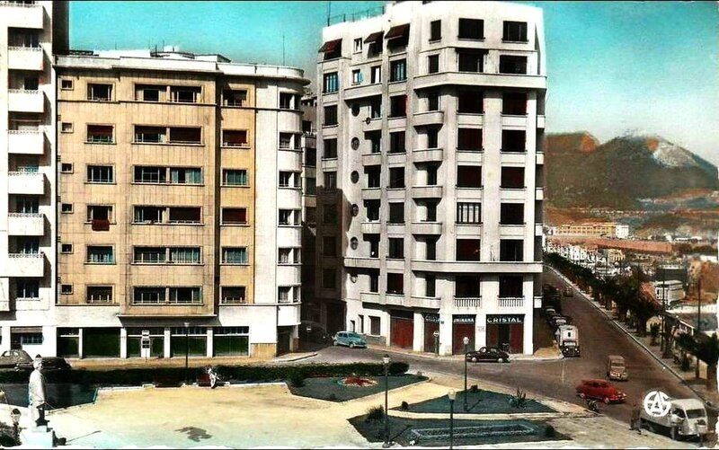 FM c- 002- Square Lyautey