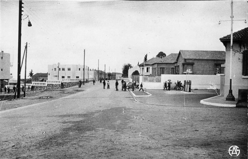 Cassaigne 508- Entrée du village