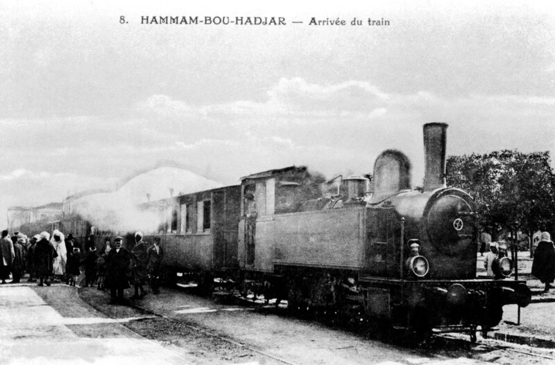 Hamman Bou Hadjar Arrivee du train Oran aux cents visages
