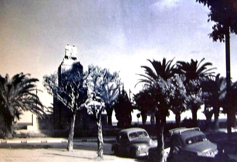 FM aa- 030- Monument aux morts