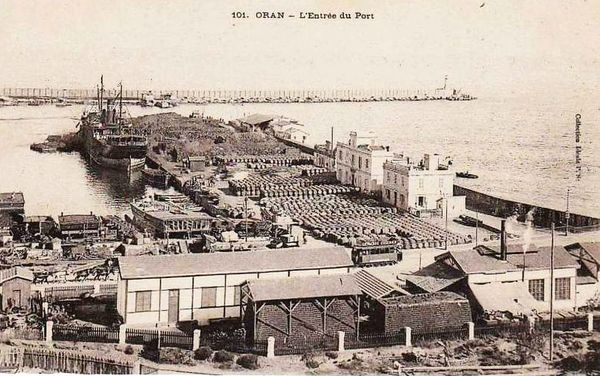 Oran- 042- travail sur les quais