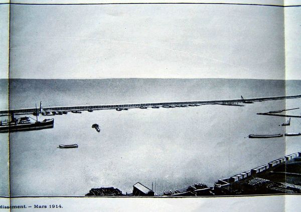 Oran- 151- travail sur les quais