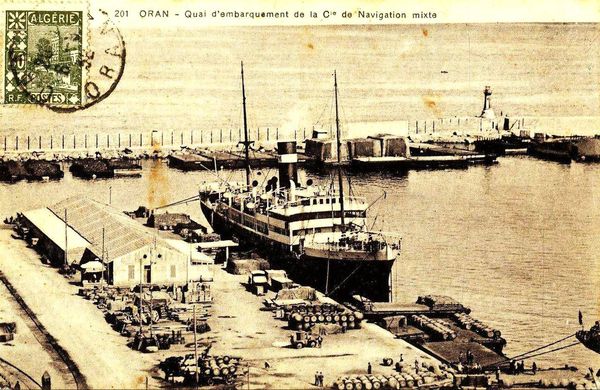 Oran- 145- travail sur les quais