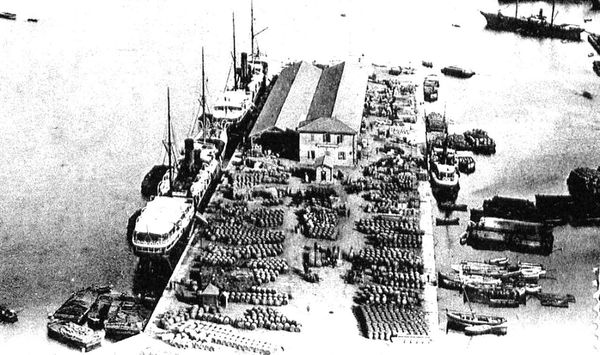 Oran- 015- travail sur les quais