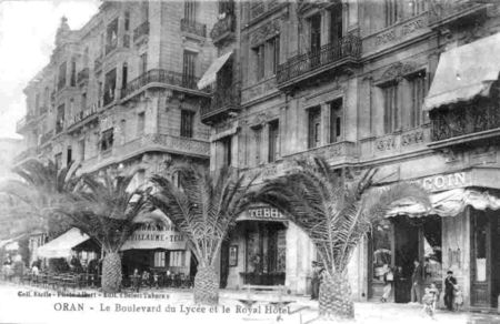 079_Le_Royal_Hotel_Boulevard_du_Lyc_e_1900