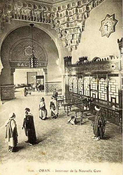 Oran- Gare PLM intérieure- 01