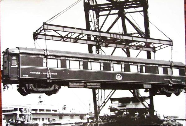 Oran- 089- travail sur les quais