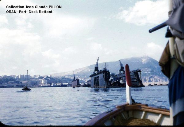 Oran- 090- travail sur les quais
