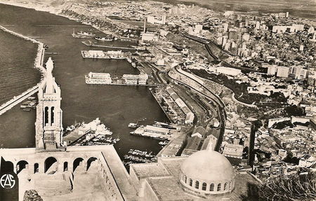 La_Basilique_et_la_ville_1