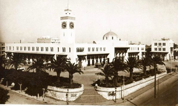 Oran- La gare PLM 16