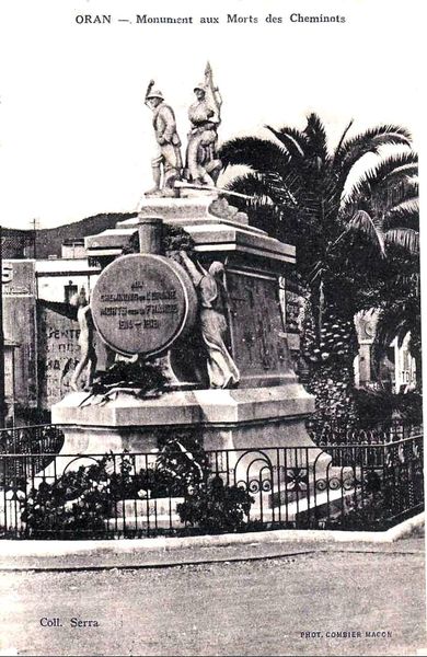 Oran- Gare- Monument aux morts- 01