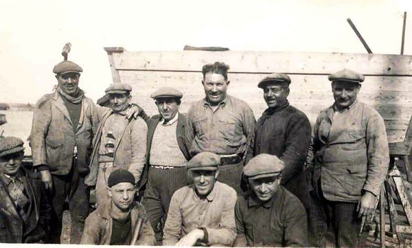 Oran- 083- travail sur les quais