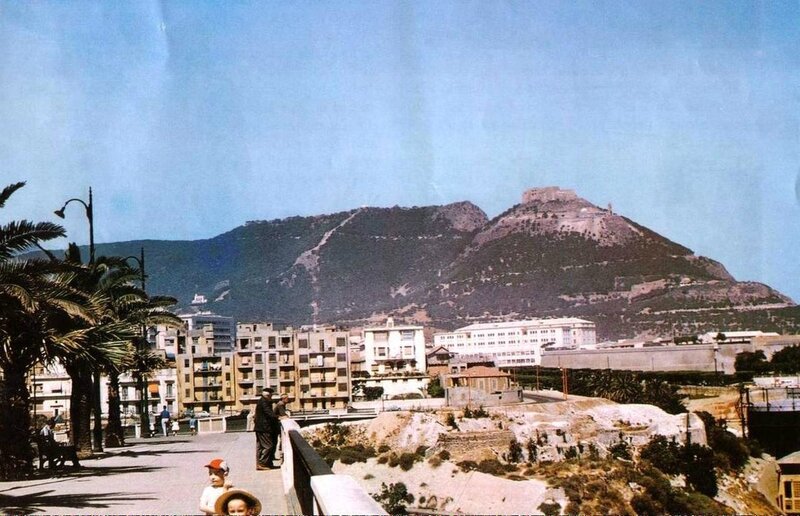 FM a- 033a- Bd Front de mer