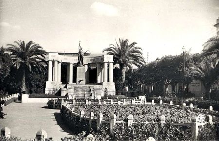 Aïn-Témouchent 506- Monument aux morts