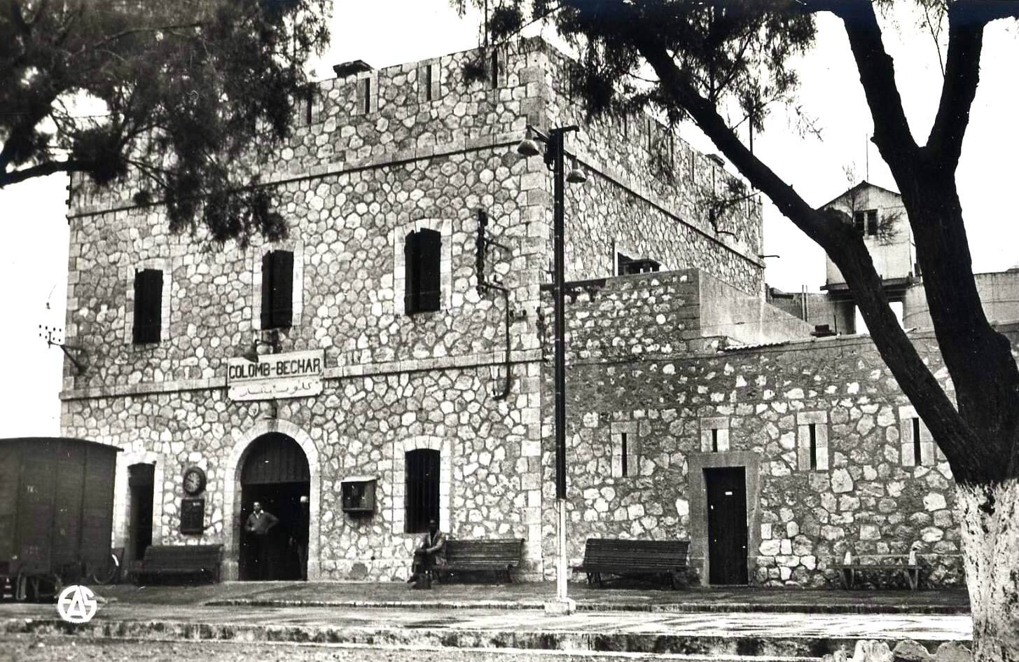 Colomb-béchar 520- Gare