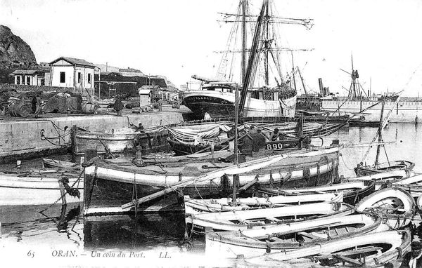 Oran- 147- travail sur les quais