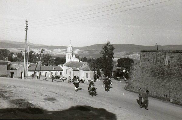 9Ammi-moussa 506- Église