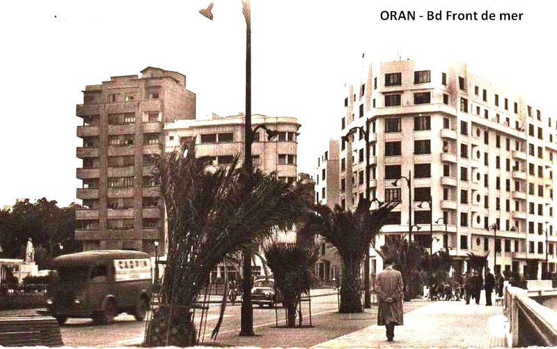 FM a- 111- Bd Front de mer