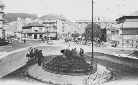 005_Place_Karguentah_et_march_