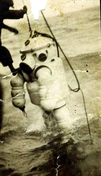 Oran- 079- travail sur les quais