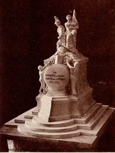 Oran- Gare- Monument aux morts- 06