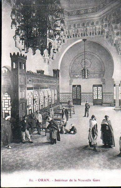 Oran- Gare PLM intérieure- 02