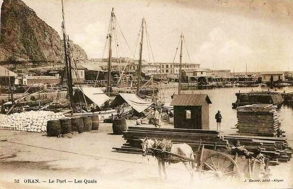 Oran- 123- travail sur les quais