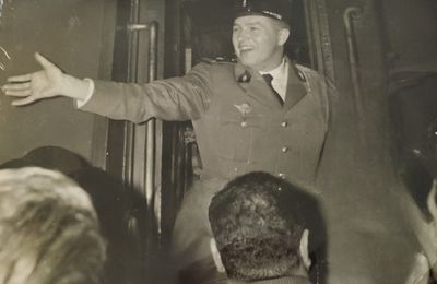 LA RÉVÉRENCE DU VIEUX SOLDAT